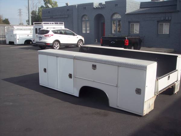 used body sales skaug truck body works
